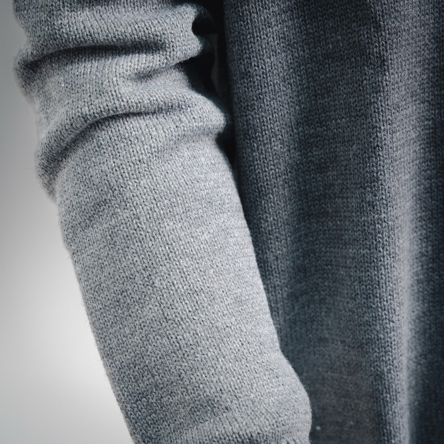 Loe 25fw jacquard sweater