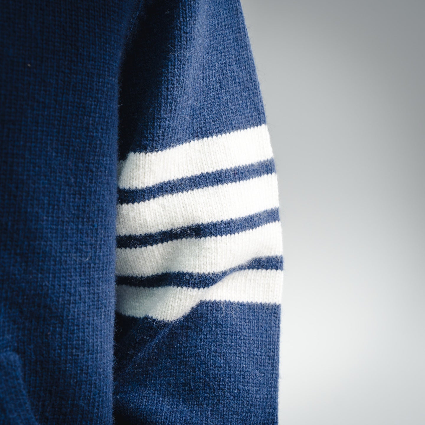 Thom 25fw embroidered jacket