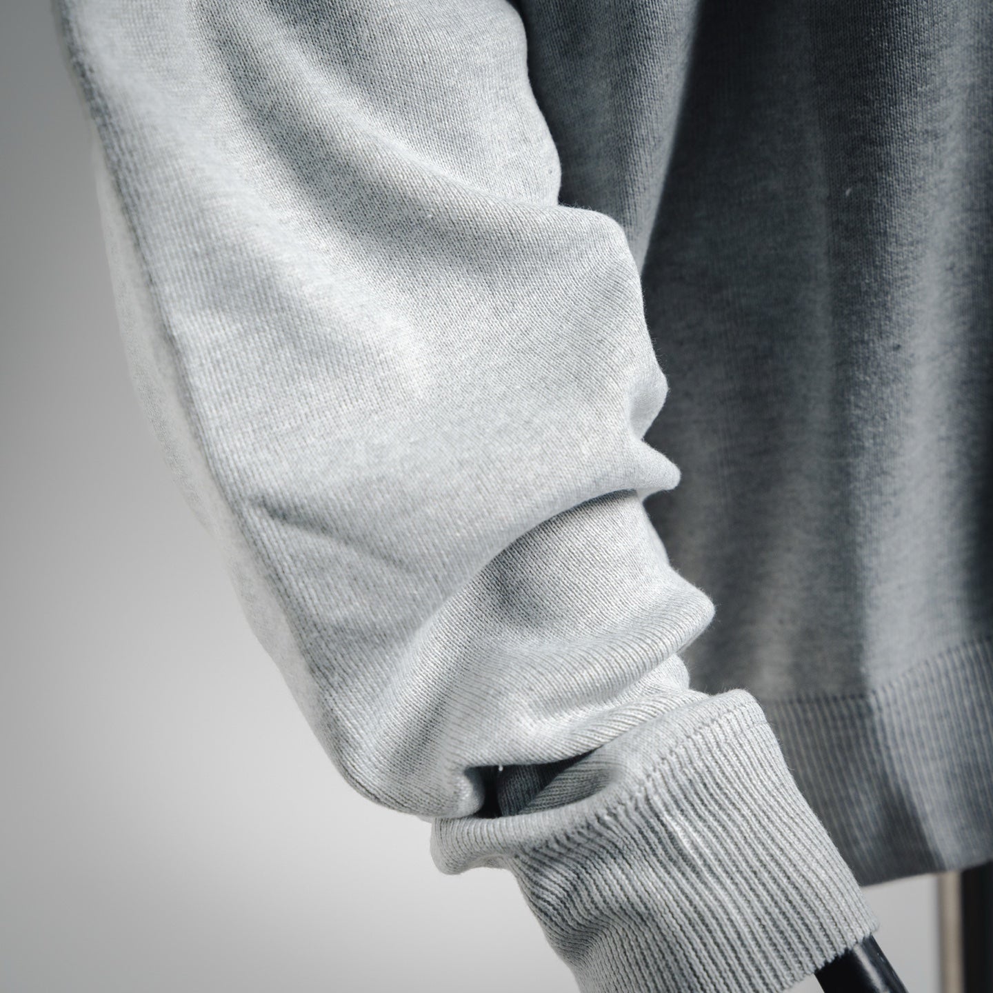 Miu 25fw leisure sweater