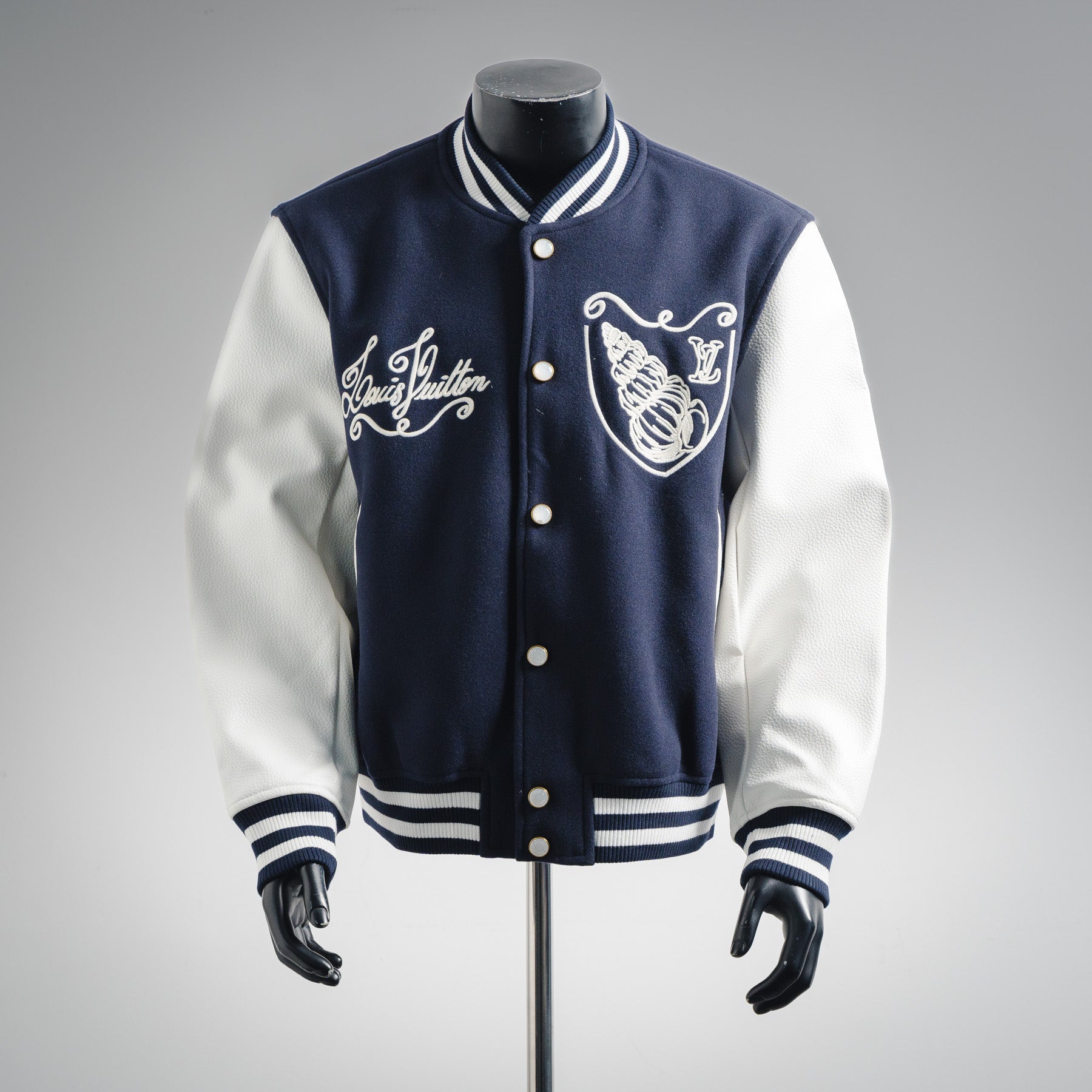 Louis 25fw embroidered jacket