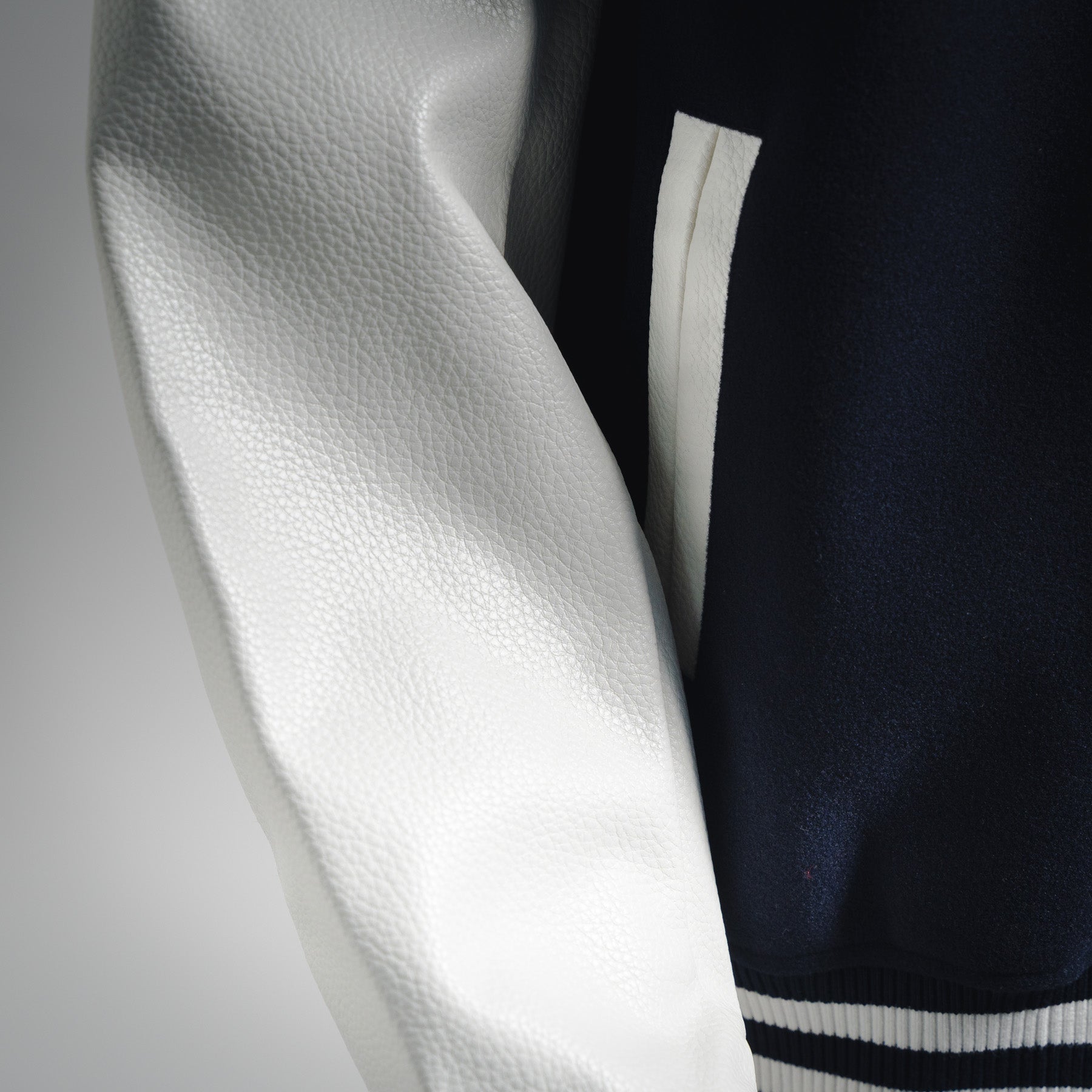 Louis 25fw embroidered jacket