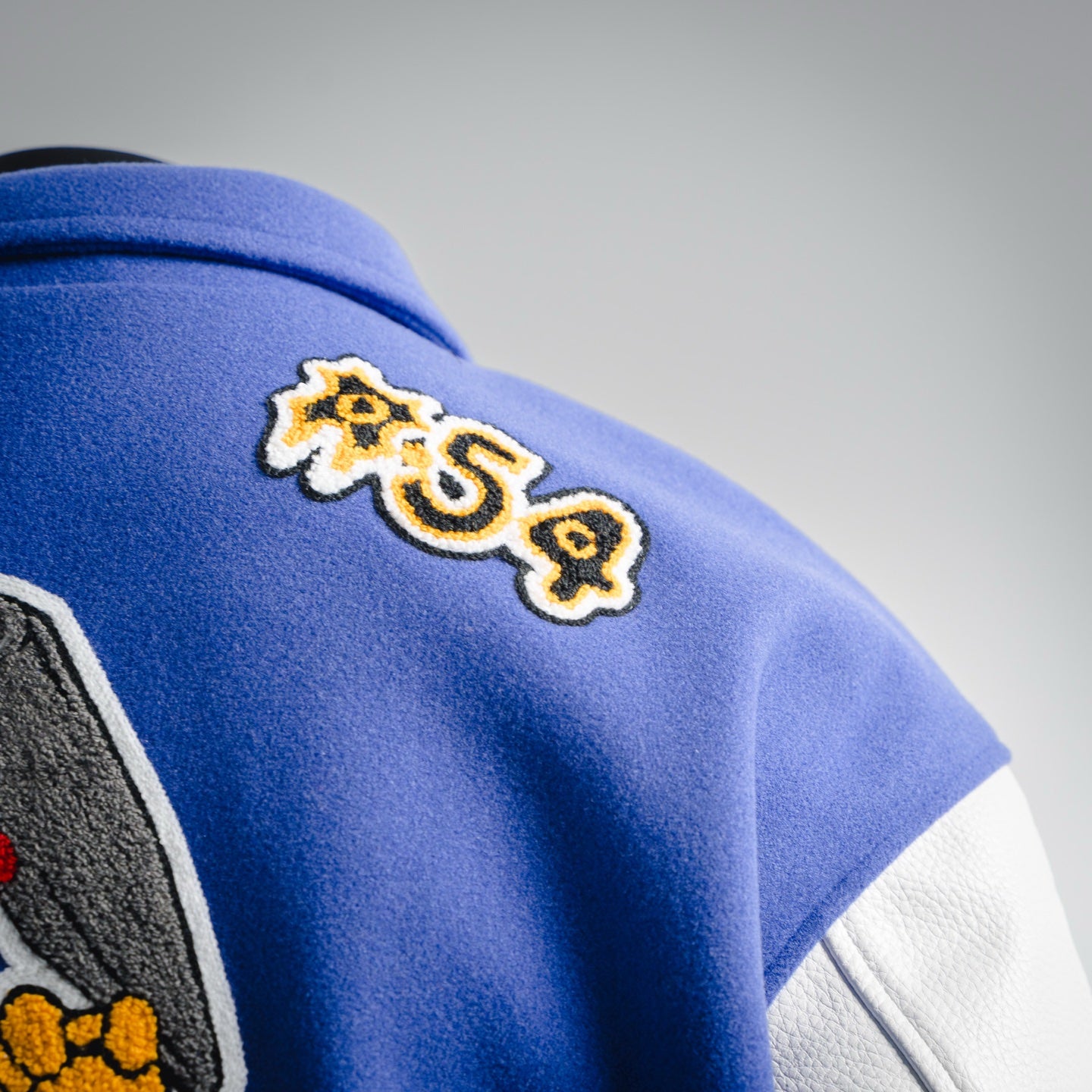 Louis 25fw embroidered jacket