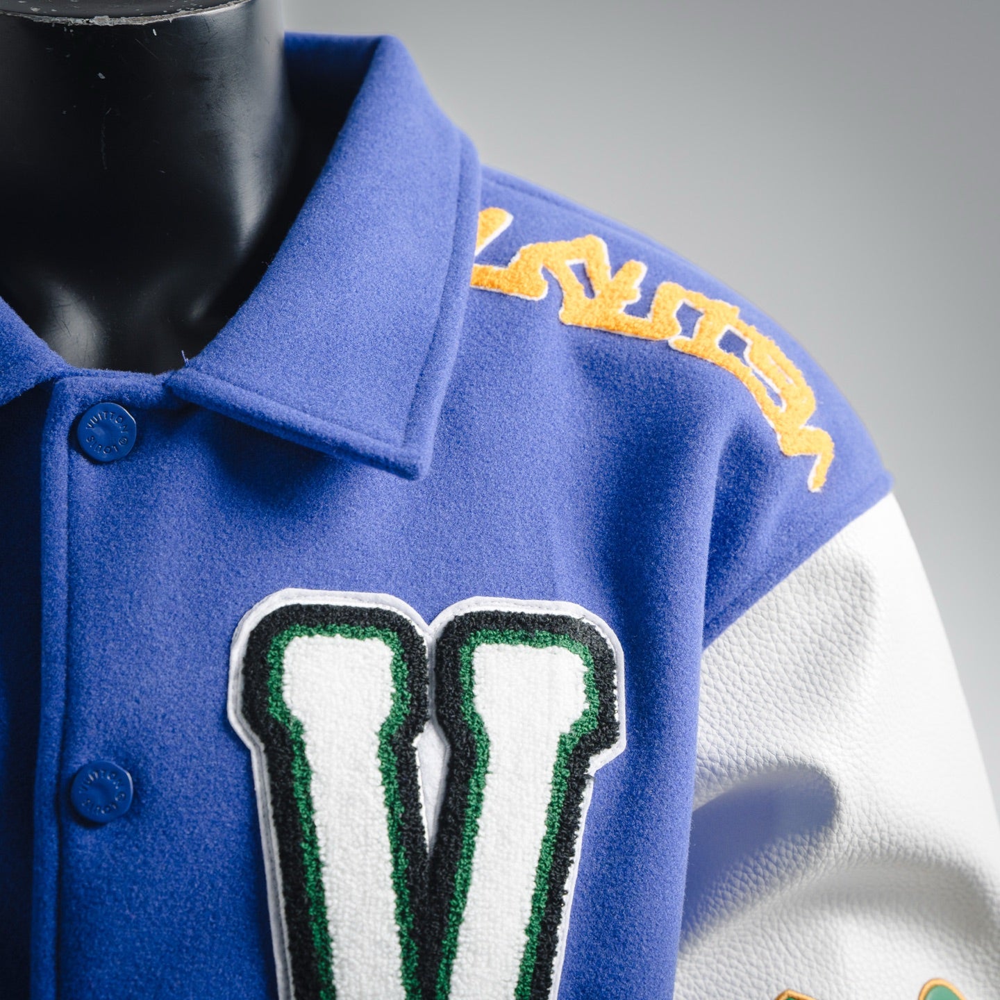 Louis 25fw embroidered jacket