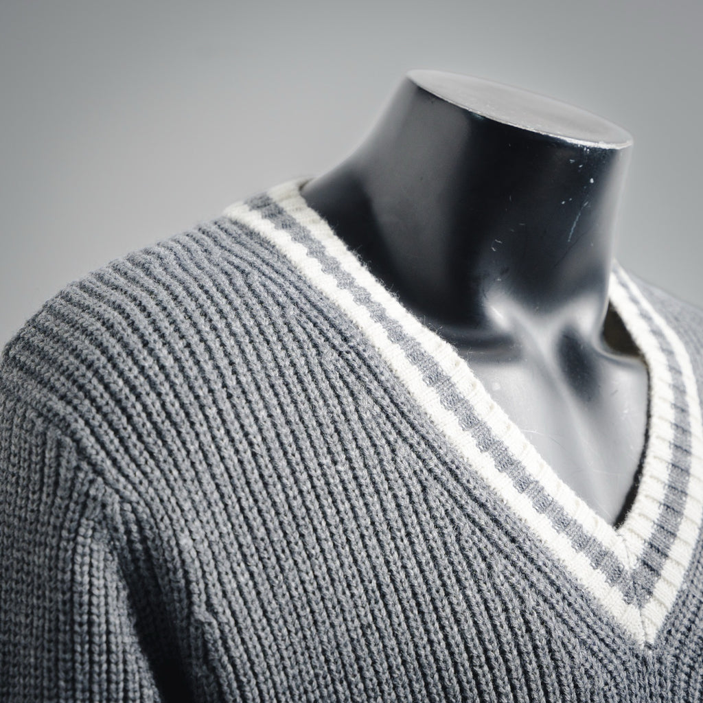 Miu 25fw all-match sweater