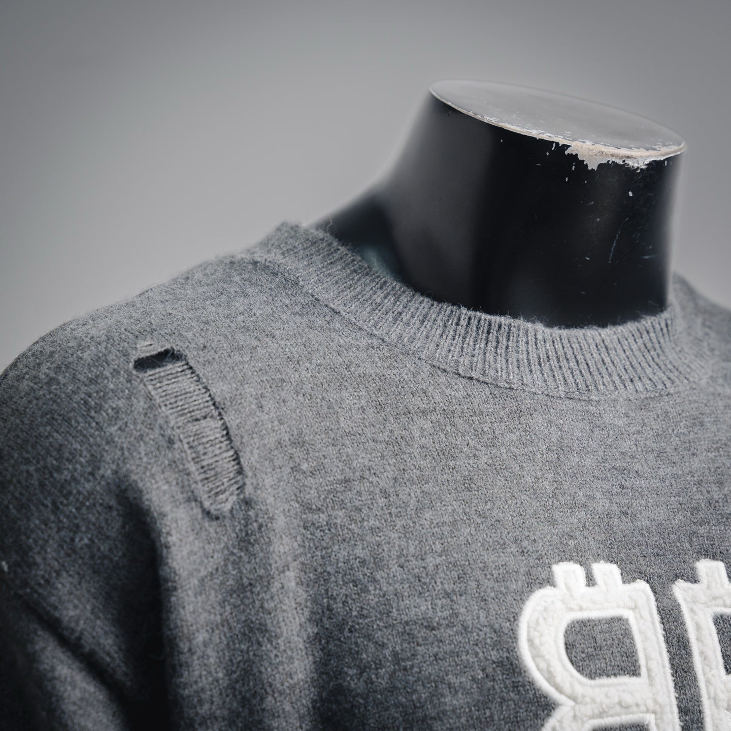 Balen 25fw leisure sweater