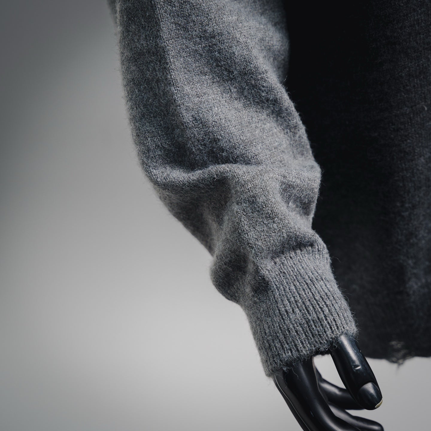 Balen 25fw leisure sweater