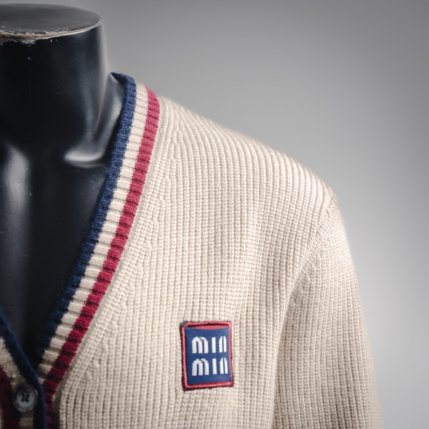 Miu 25fw leisure cardigan