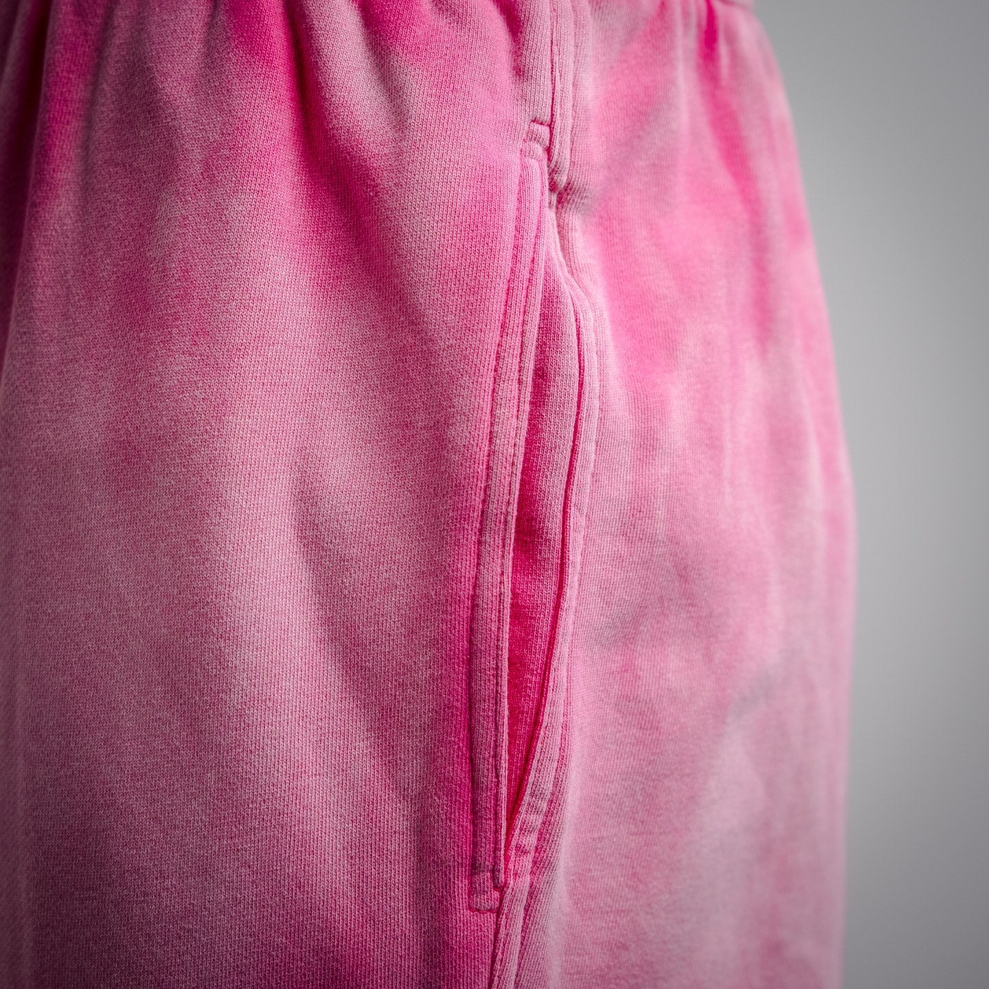 Balen 25fw embroidered pants