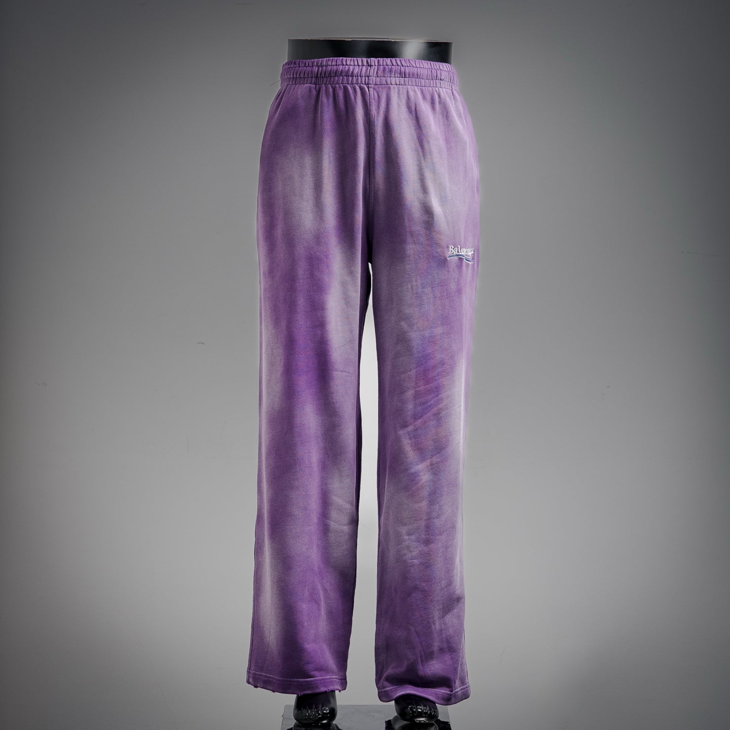 Balen 25fw embroidered pants