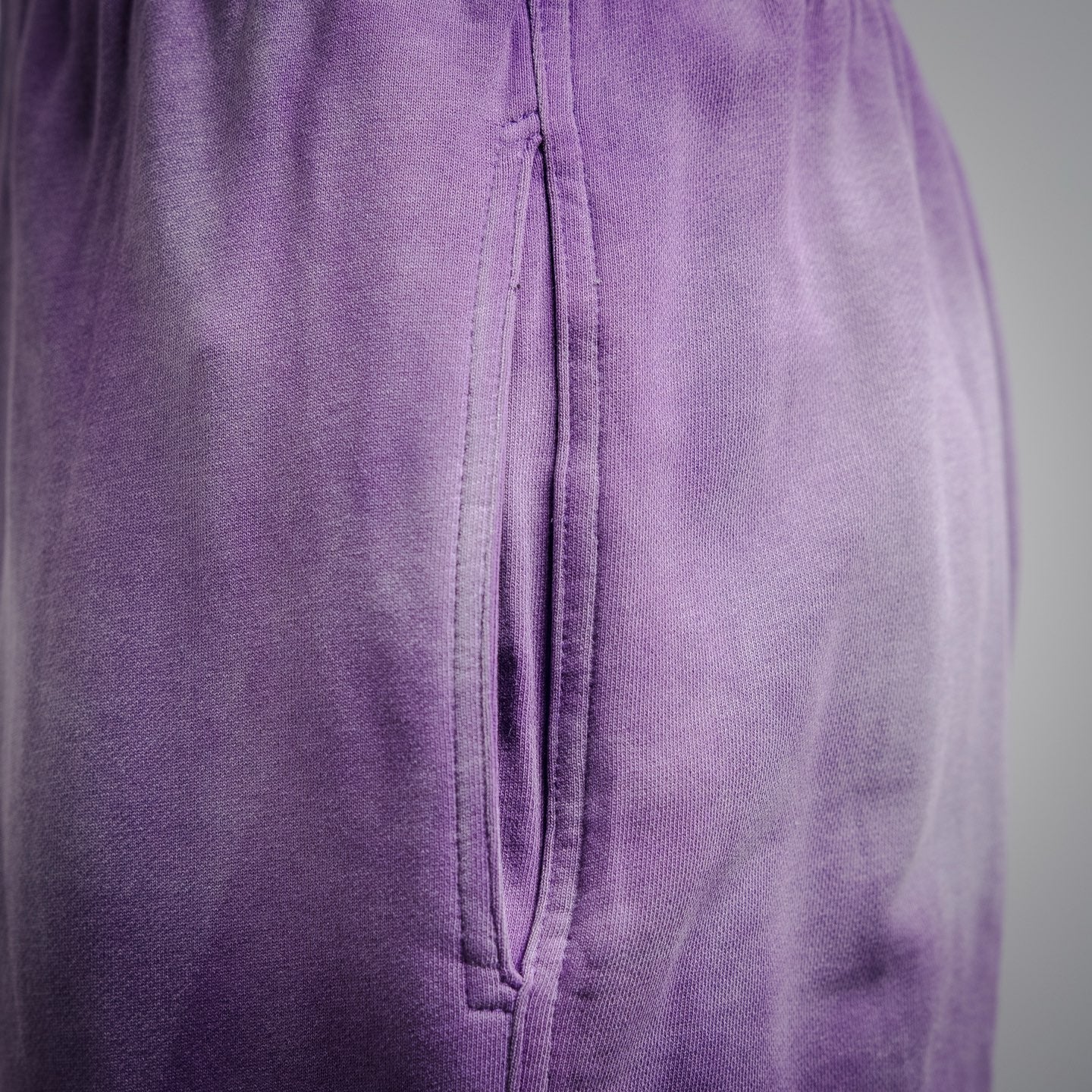 Balen 25fw embroidered pants