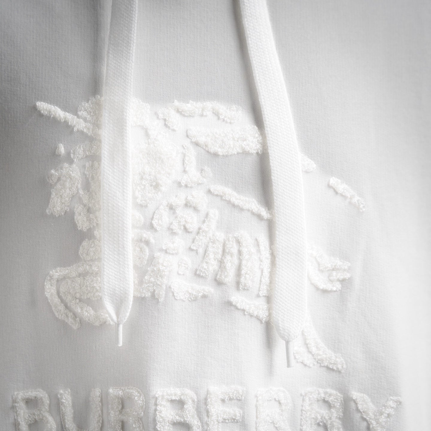 Burbery 25fw embroidered hoodie