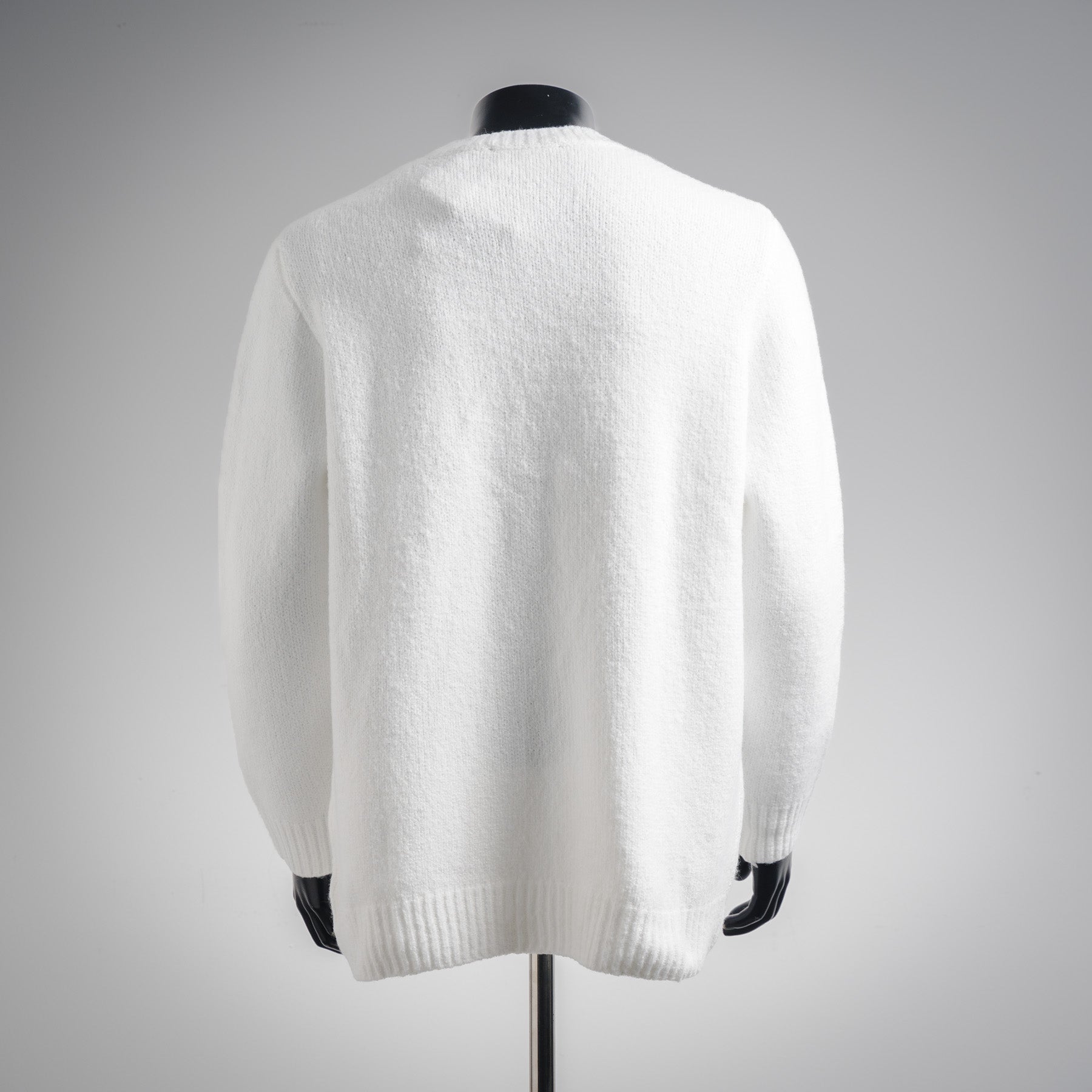 Louis 25fw embroidered sweater