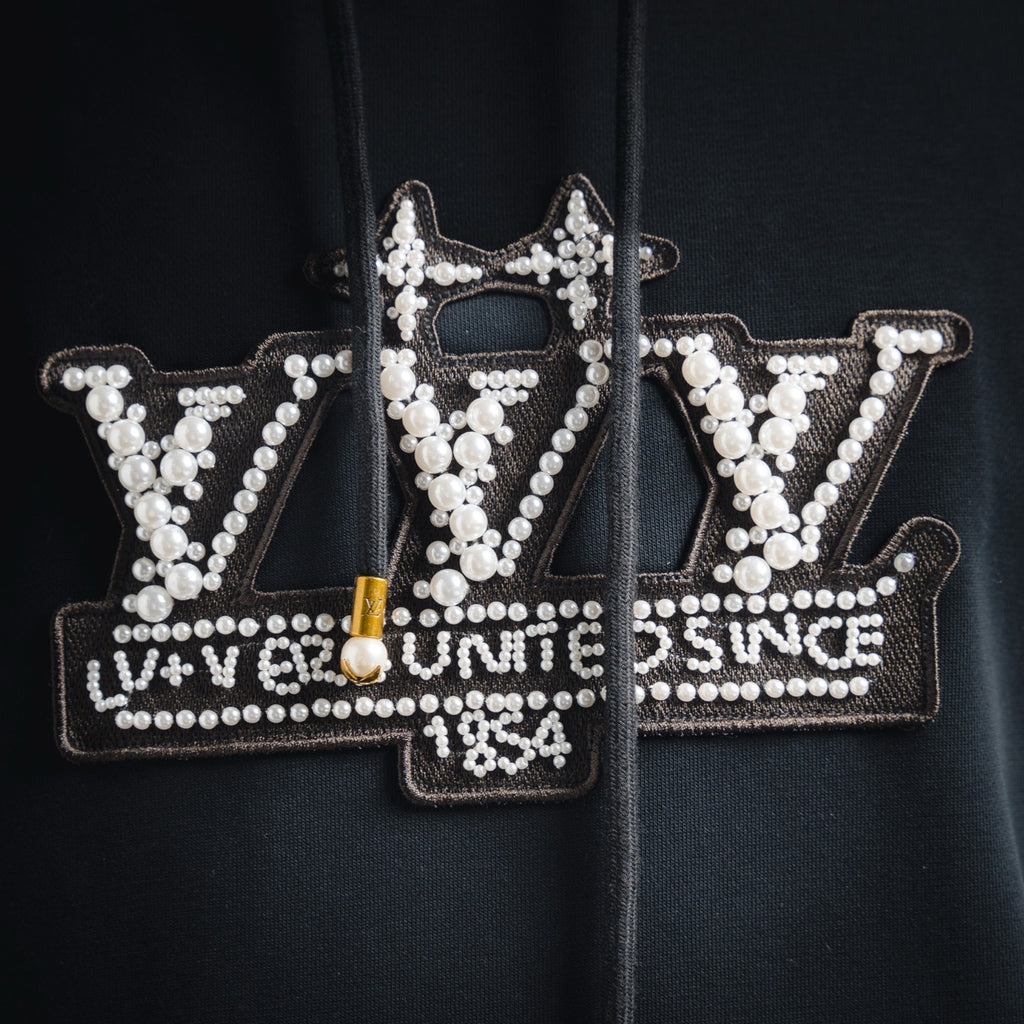 Louis 25fw leisure hoodie