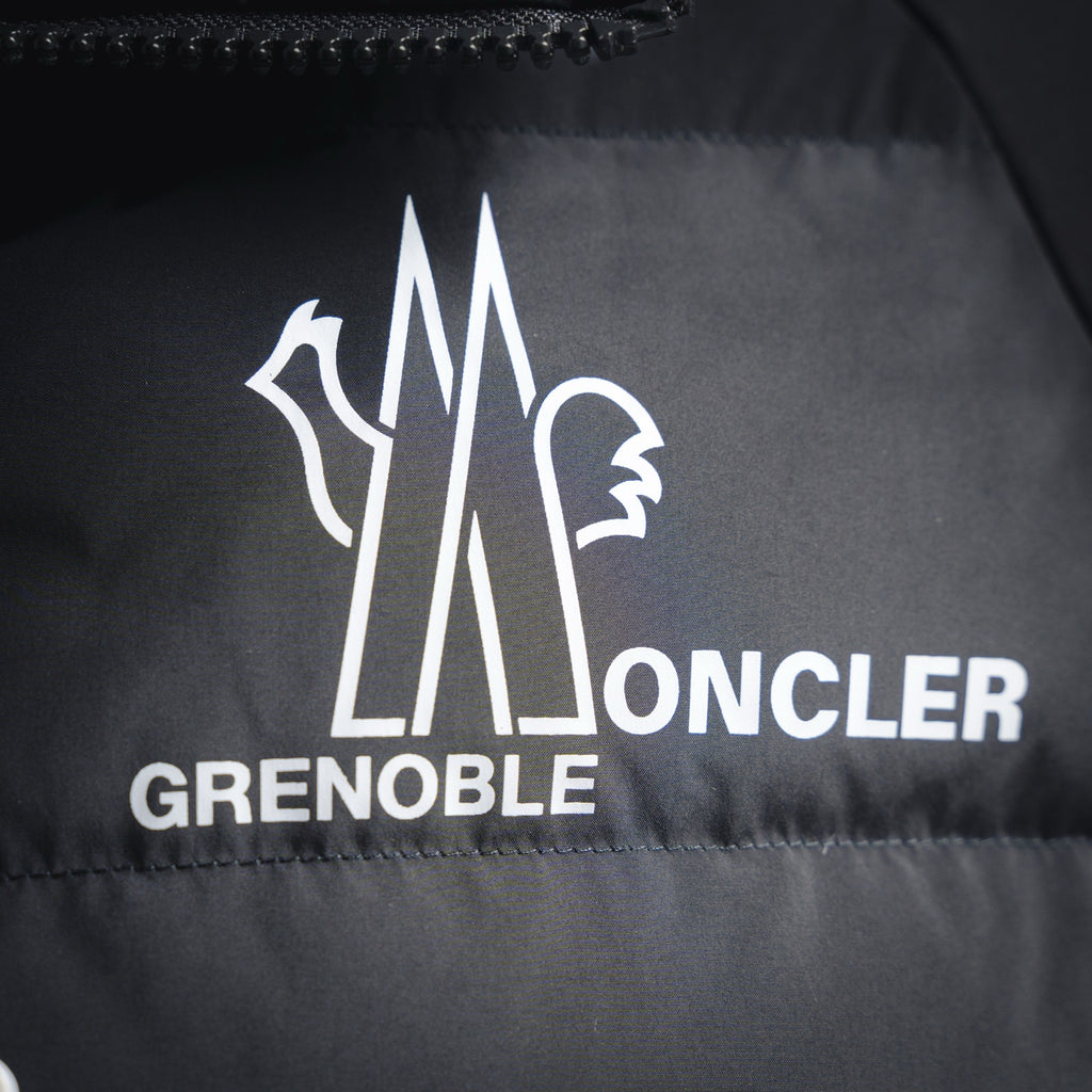 Mon 25fw down jacket