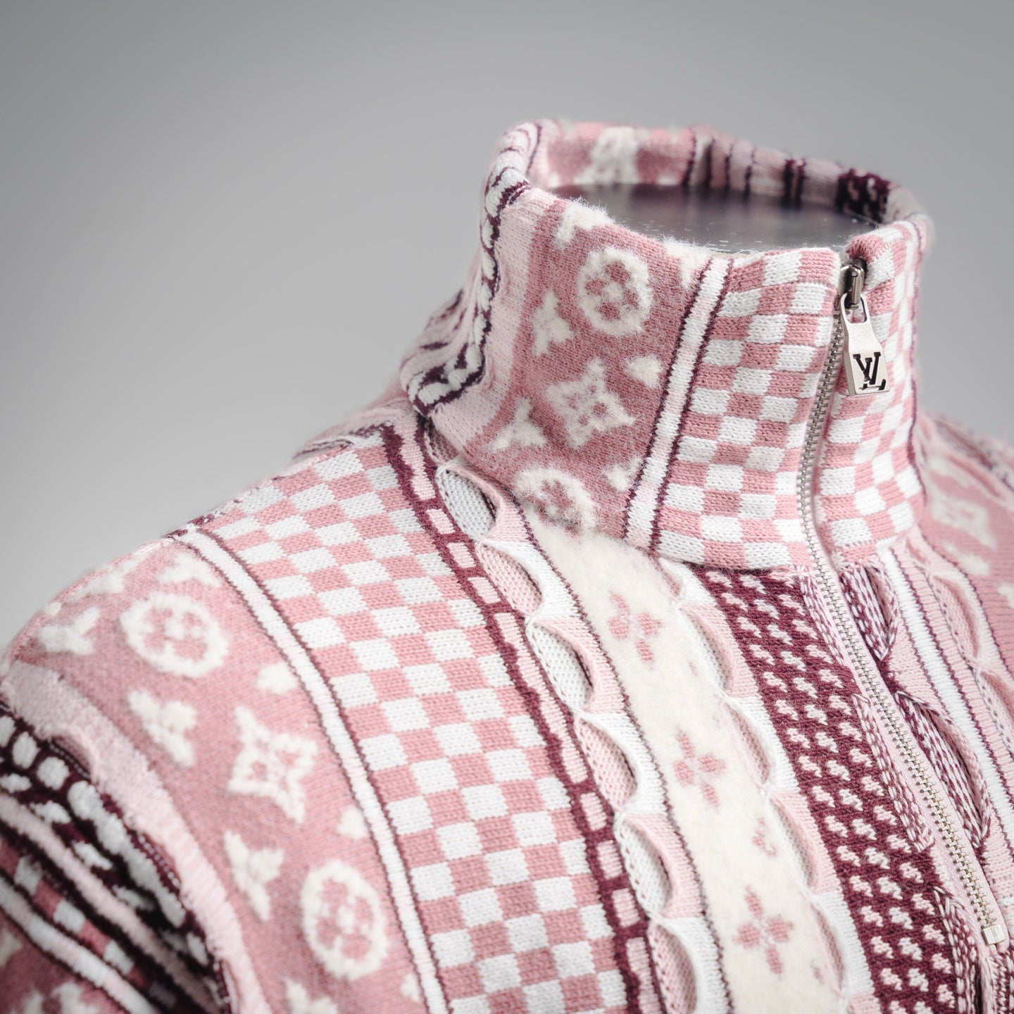 Louis 25fw jacquard sweater