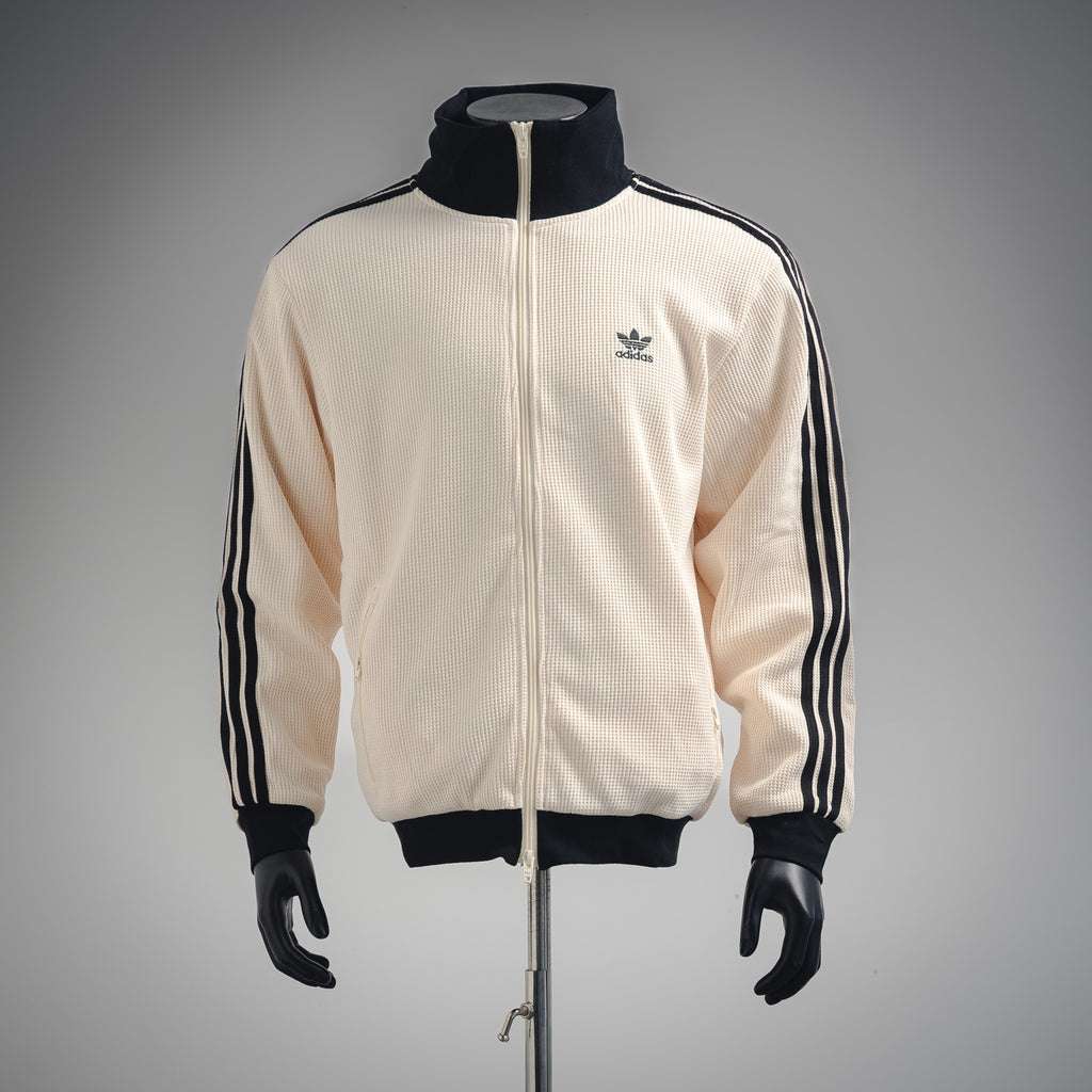 Adi 25fw leisure jacket