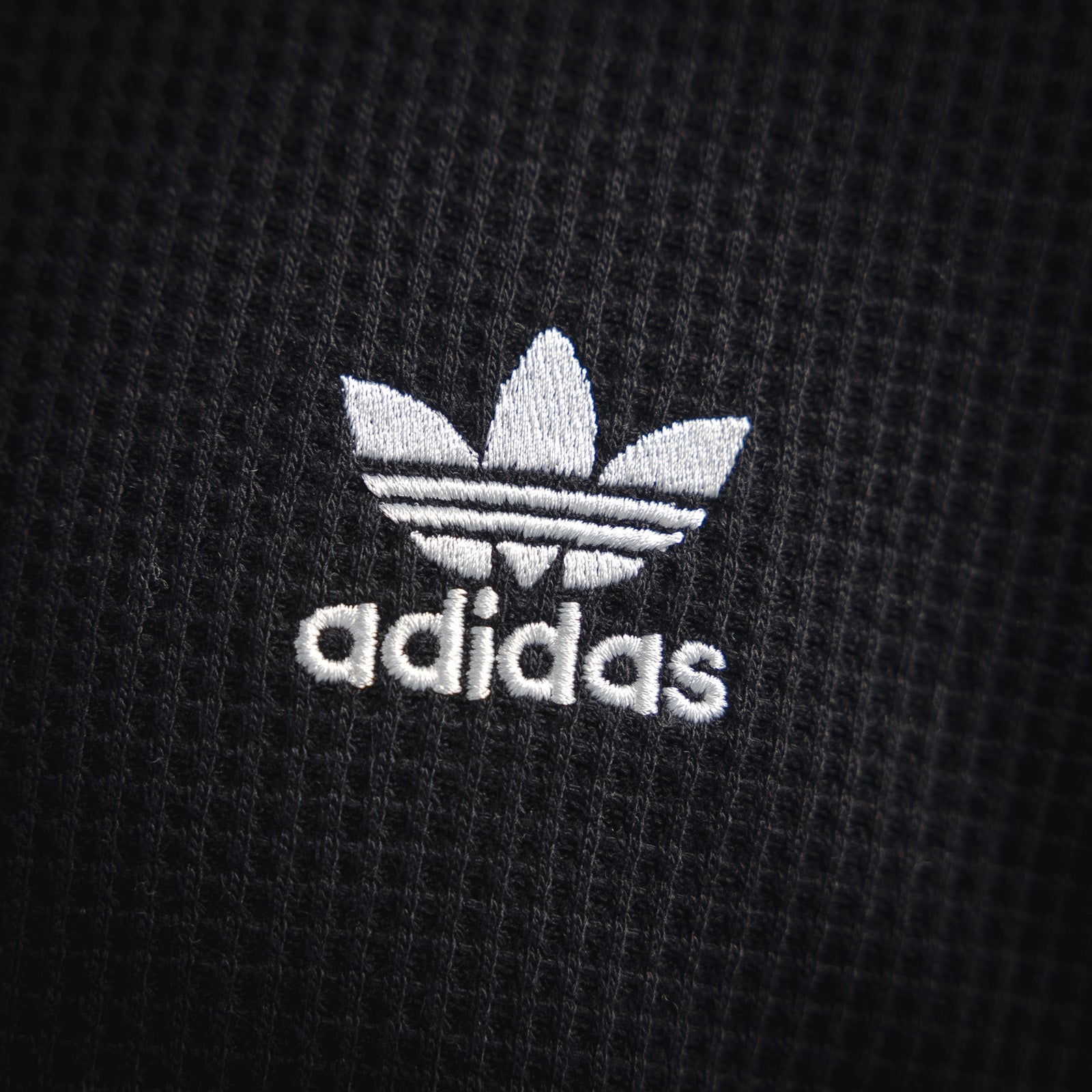 Adi 25fw leisure jacket