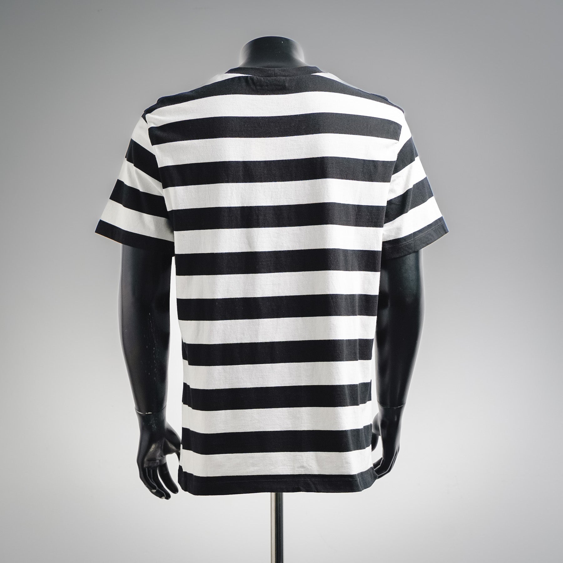 Cel 25fw leisure t-shirt