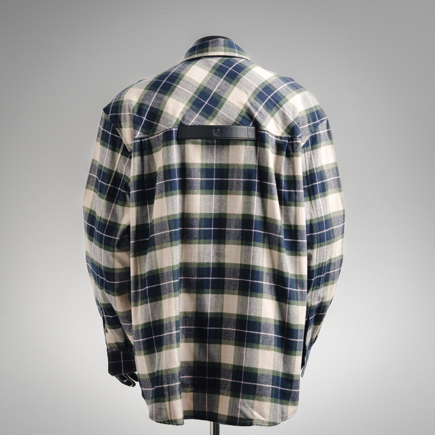 Loe 2f5w all-match shirt