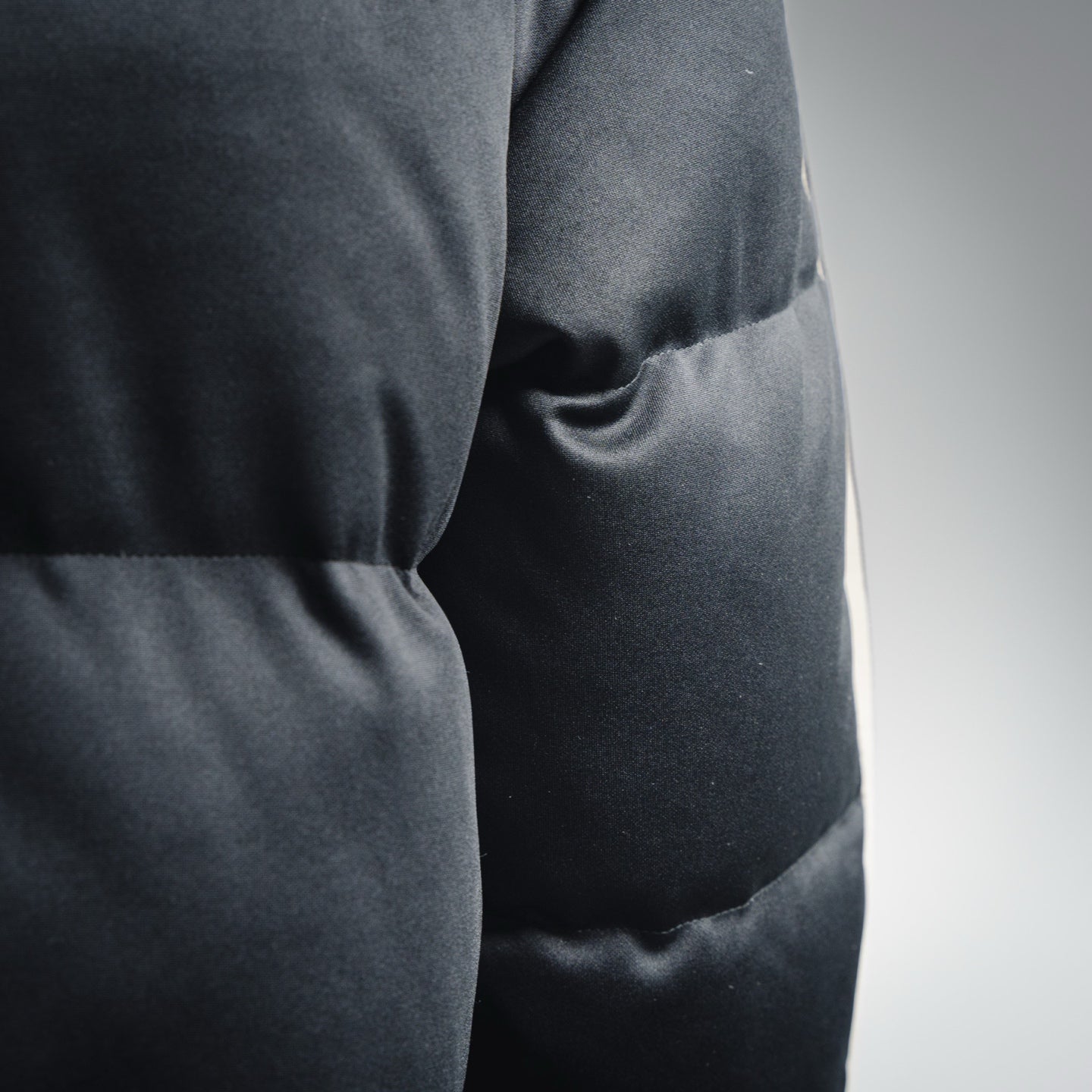 Mon 25fw embroidered jacket