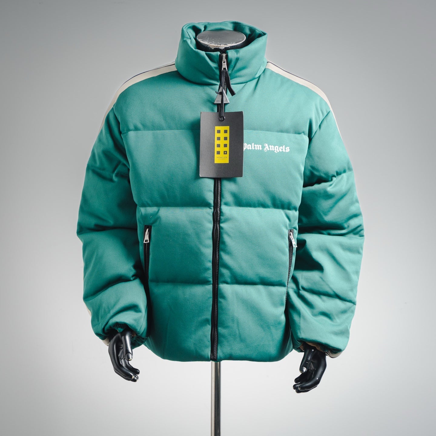 Mon 25fw embroidered jacket