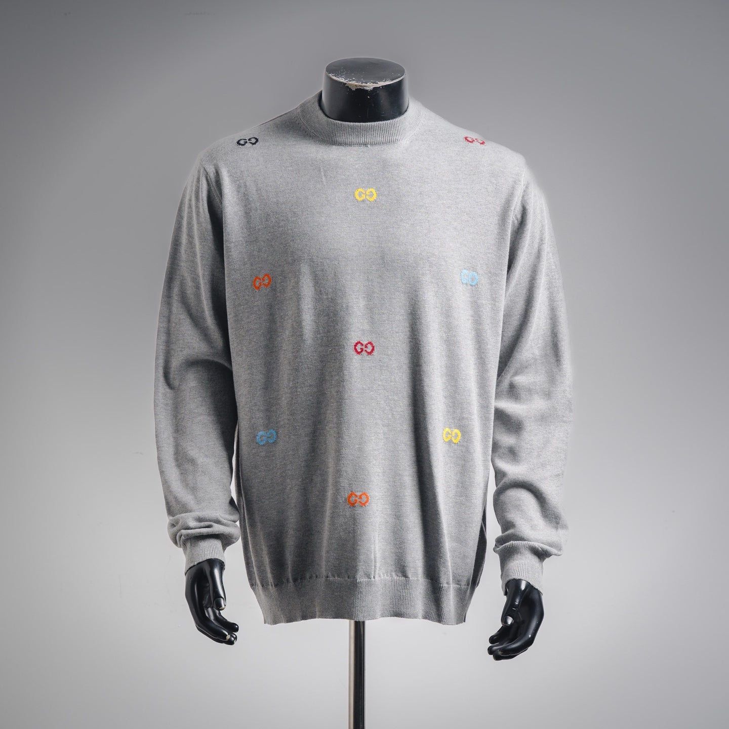 Guc 25fw embroidered sweater