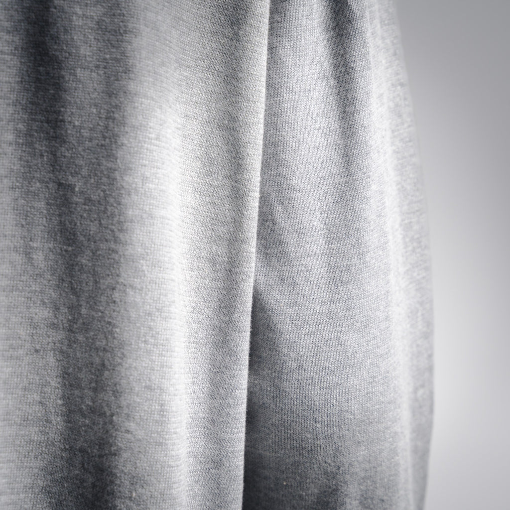 Guc 25fw embroidered sweater