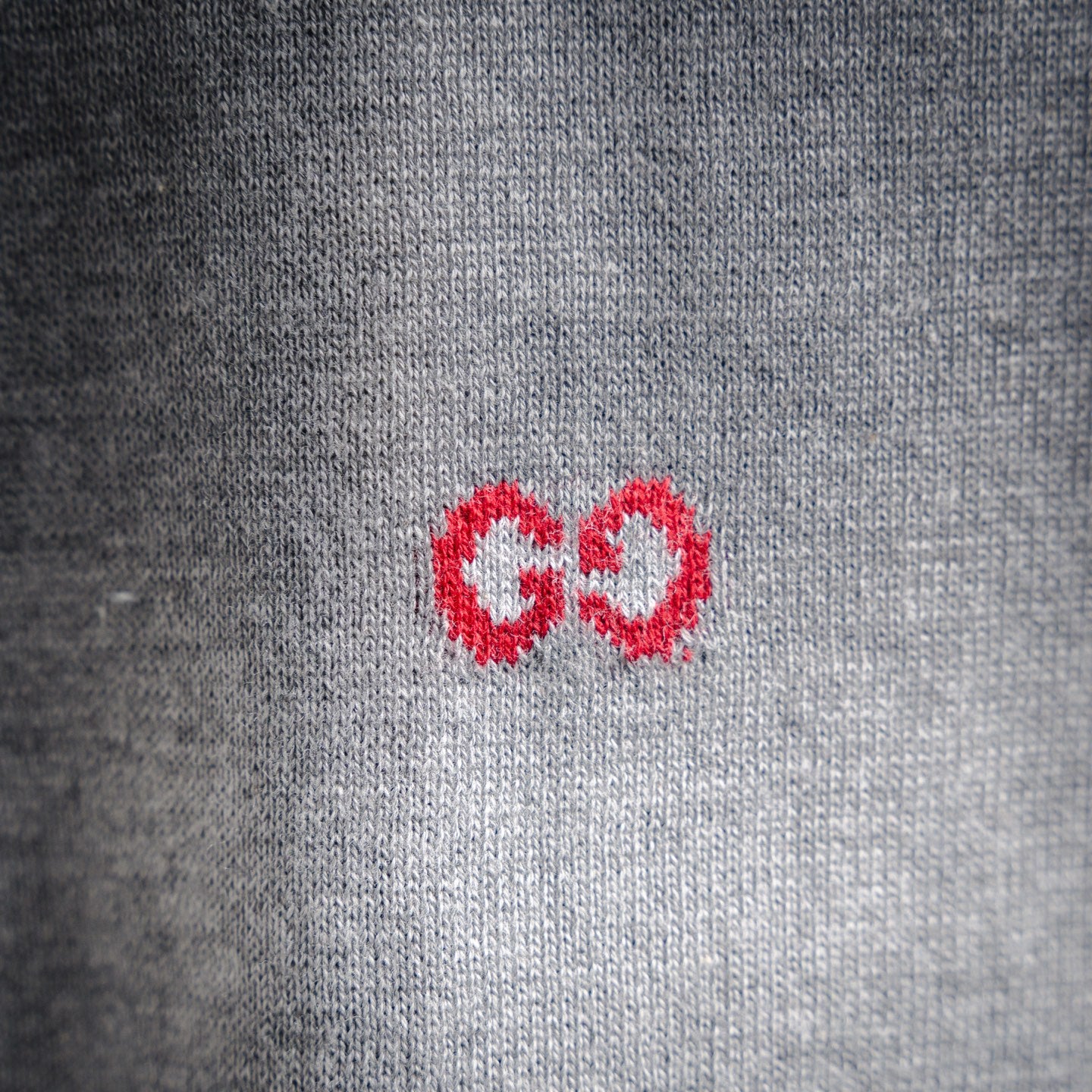 Guc 25fw embroidered sweater