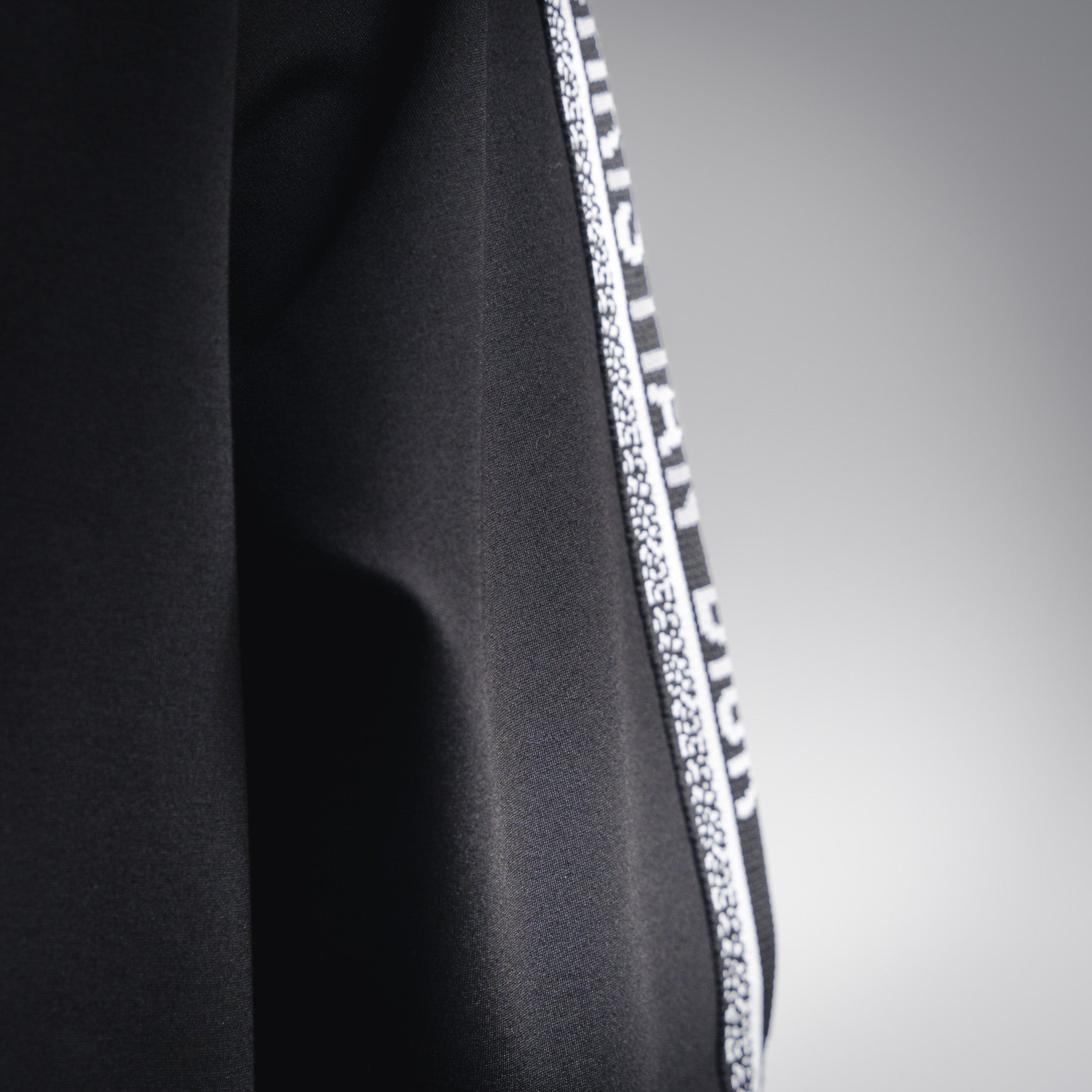 CD 25fw embroidered jacket