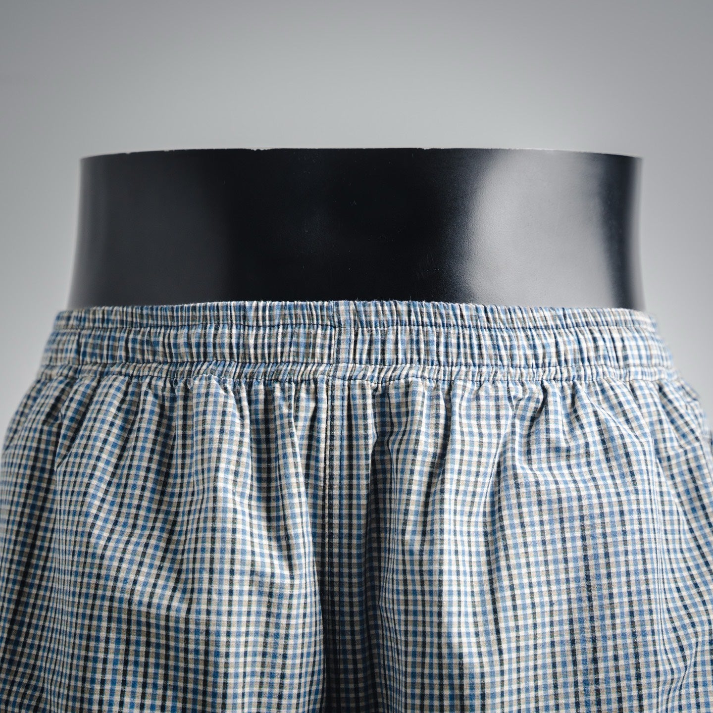 Balen 25fw plaid pants