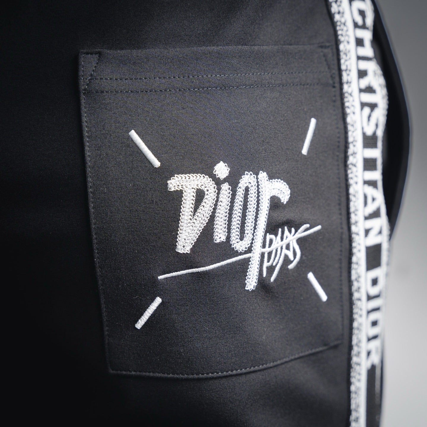 CD 25fw embroidered pants