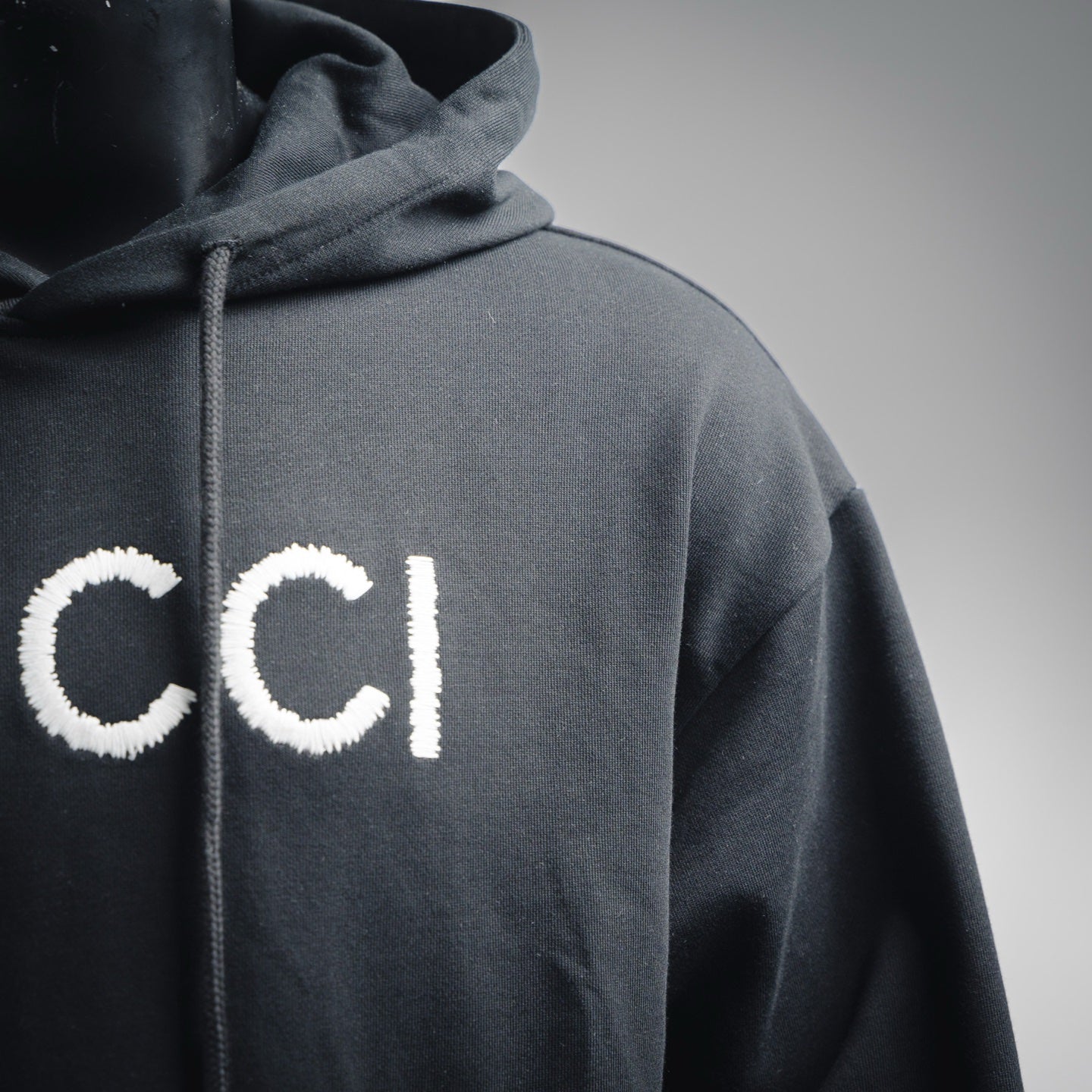 Guc 25fw embroidered hoodie