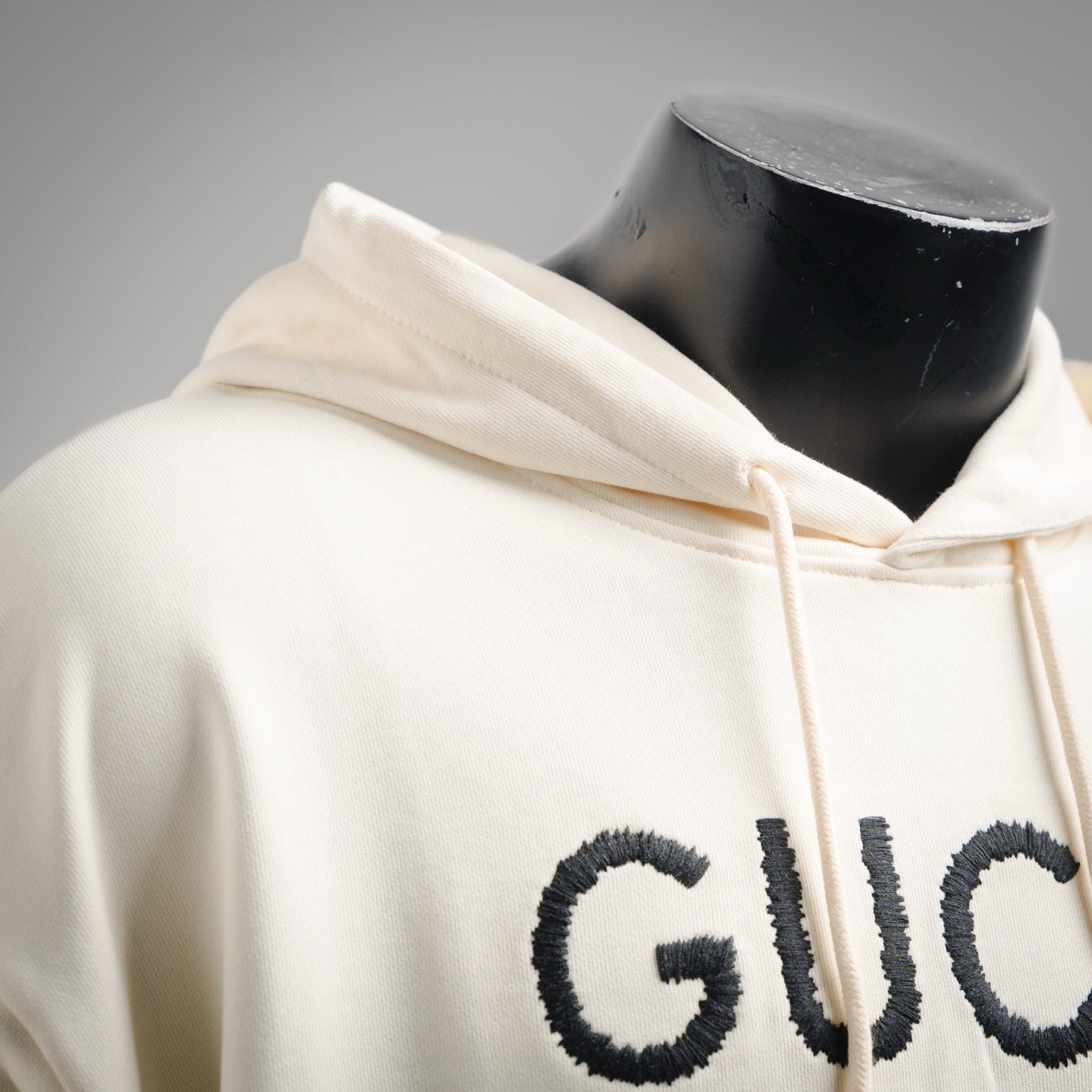 Guc 25fw embroidered hoodie