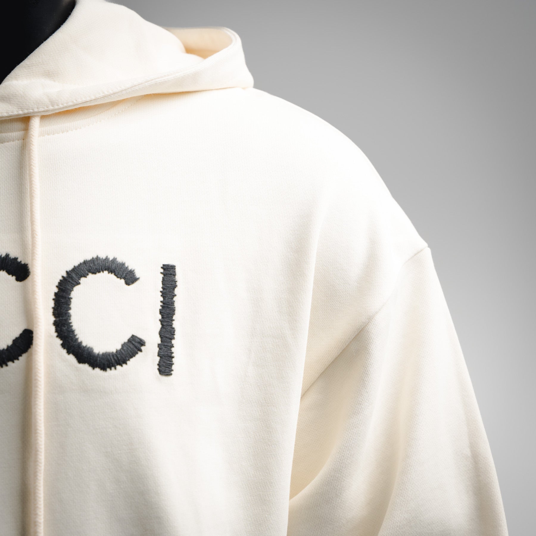 Guc 25fw embroidered hoodie