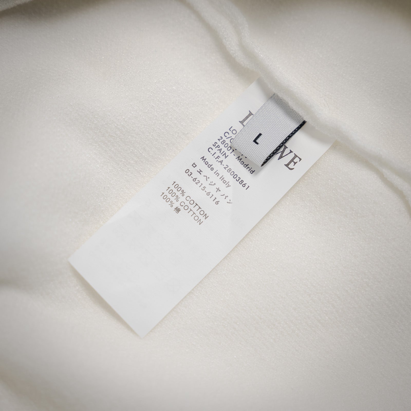 Loe 25fw embroidered sweater