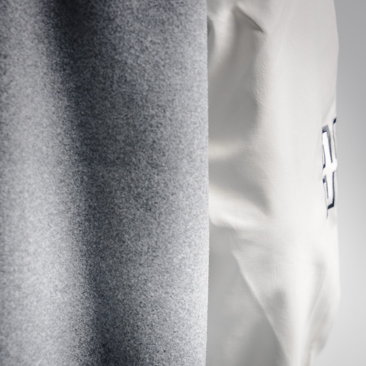 Given 25fw splicing jacket