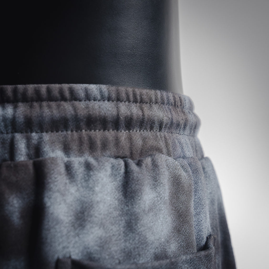 Balen 25fw embroidered pants