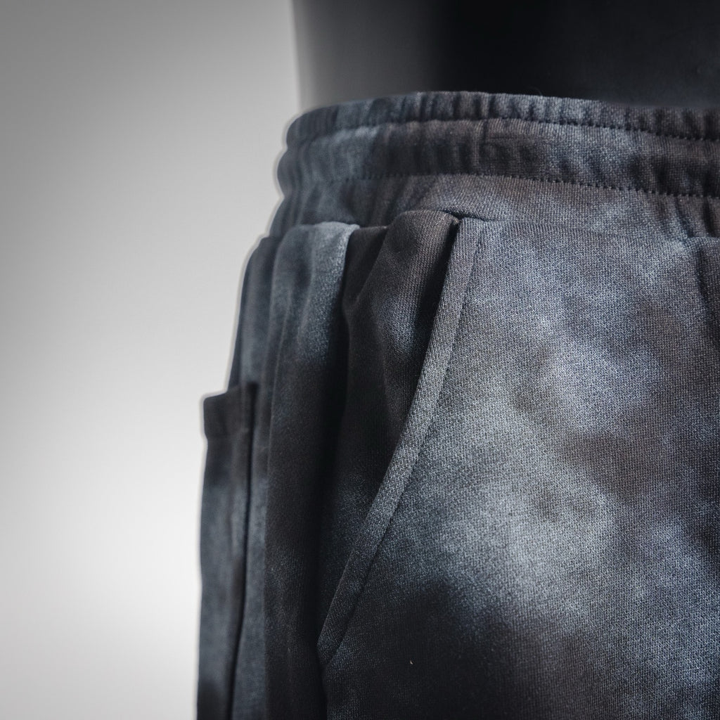 Balen 25fw embroidered pants