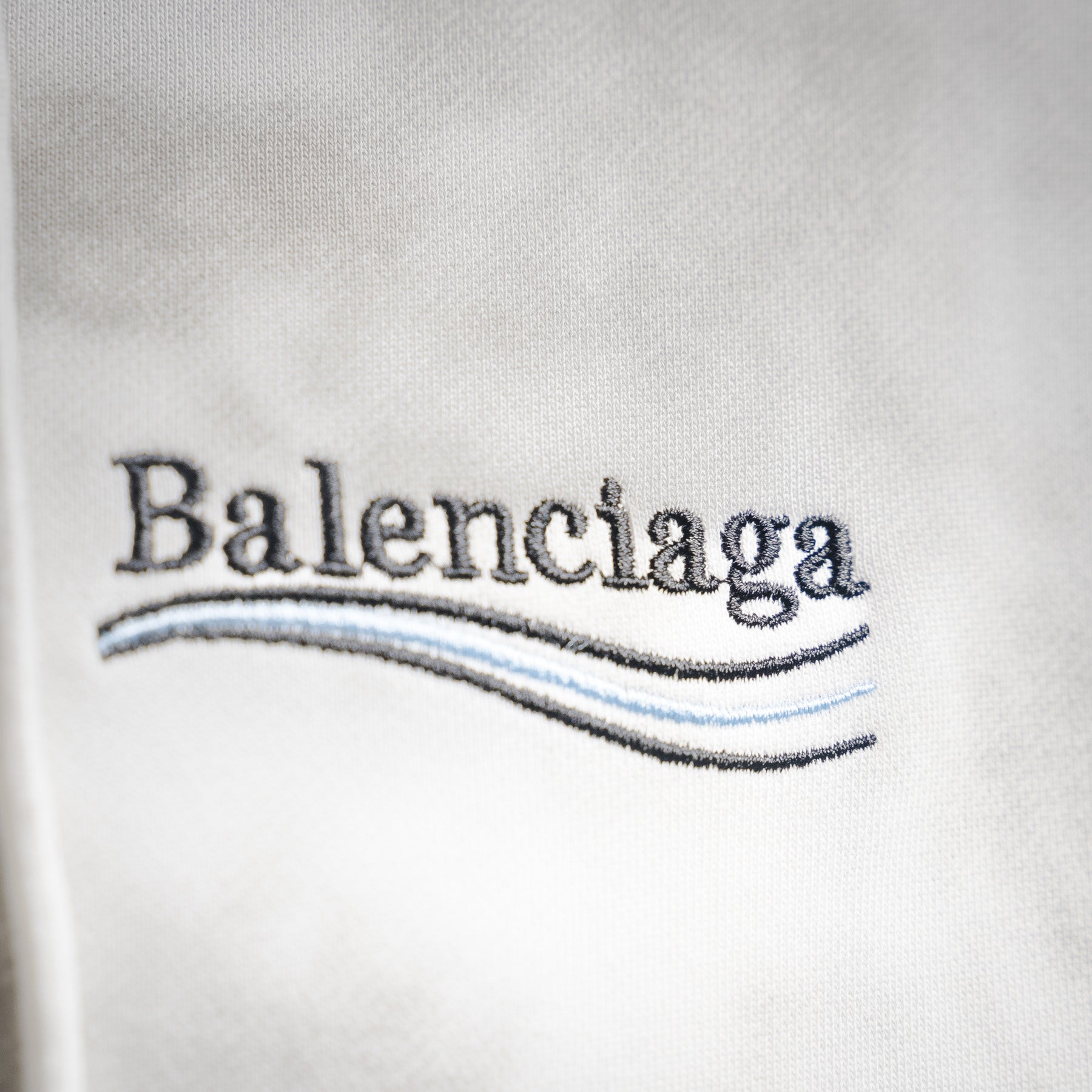 Balen 25fw all-match shirt