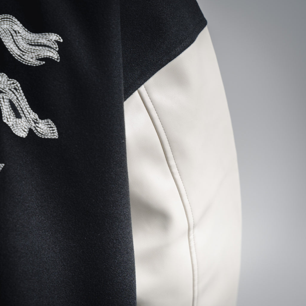 Burbery 25fw embroidered jacket