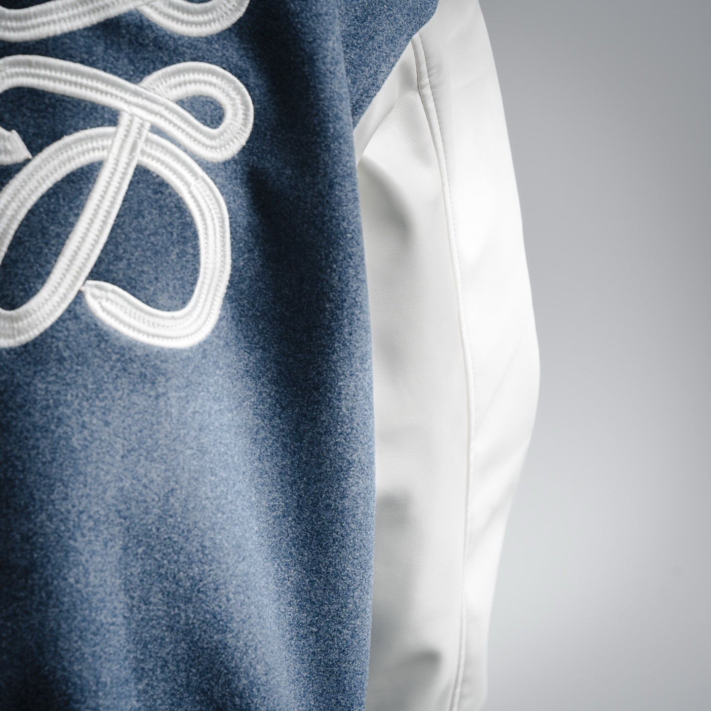 Miu 25fw printed jacket