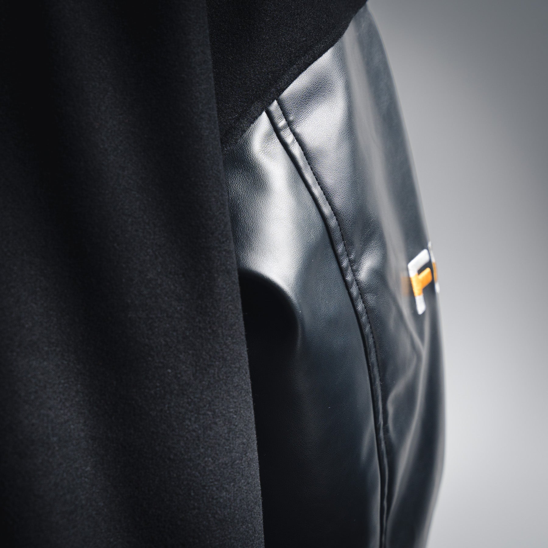 Fend 25fw leather jacket