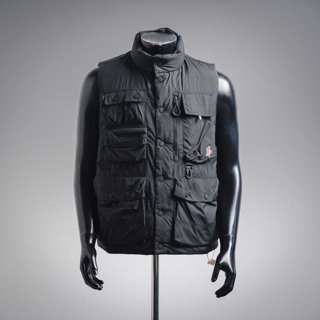 Mon 25fw all-match vest