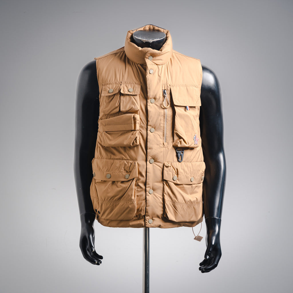 Mon 25fw all-match vest
