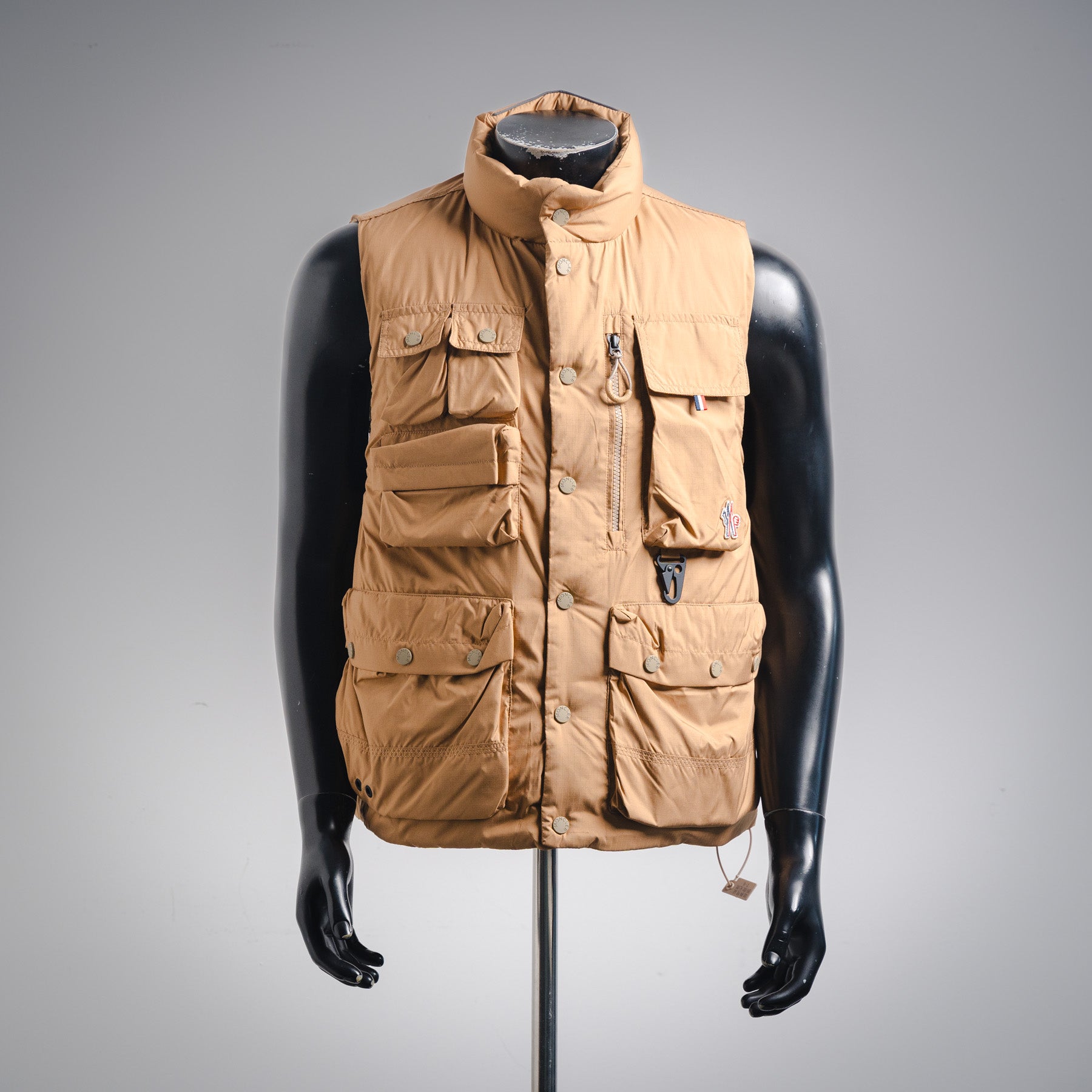 Mon 25fw all-match vest