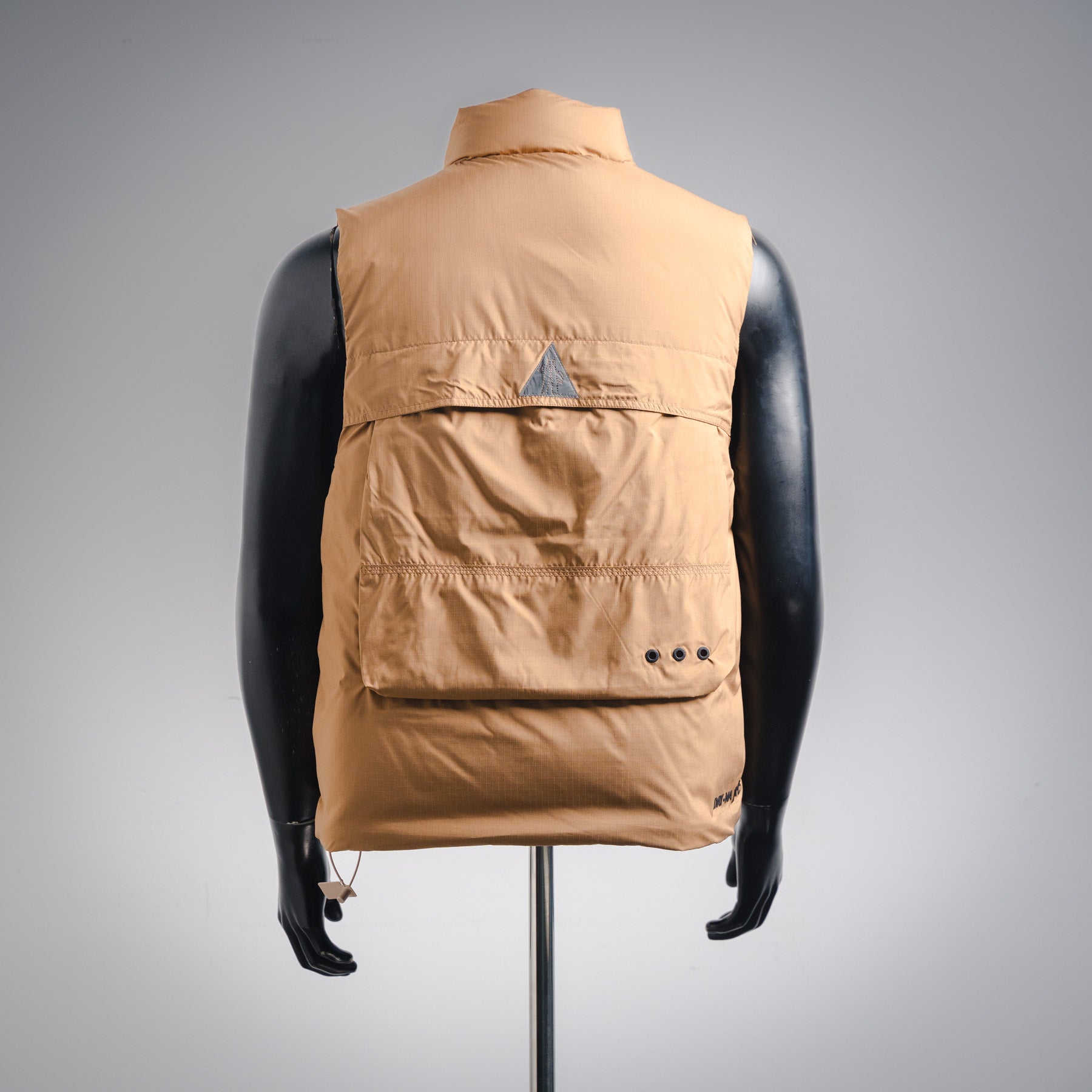 Mon 25fw all-match vest