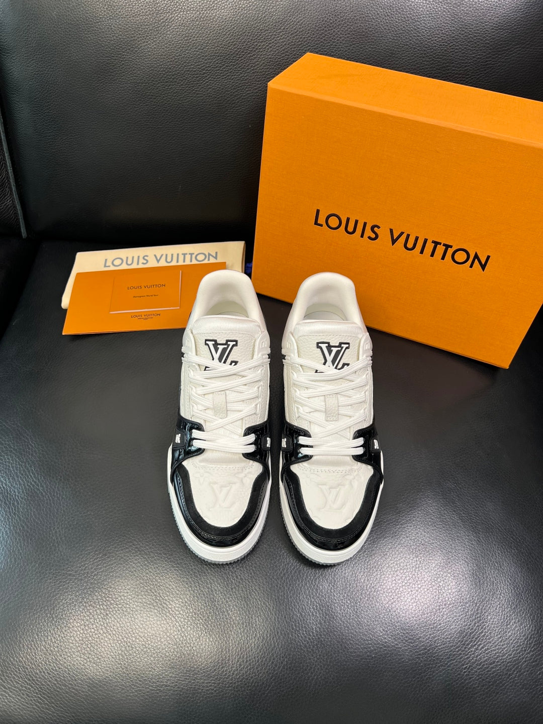 Louis 25fw all-match sneakers