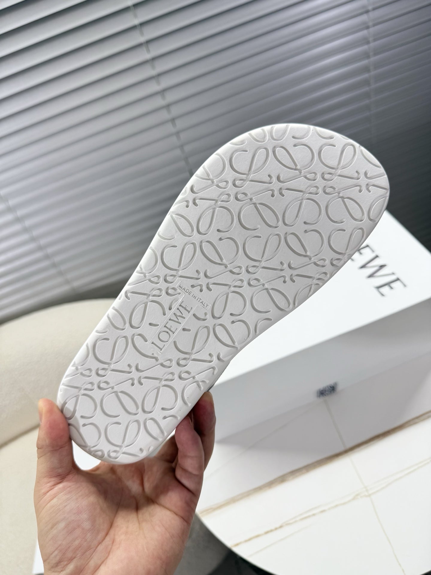 Loe 25fw leisure shoe