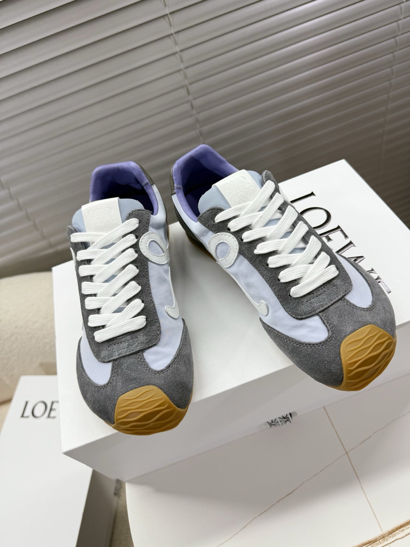 Loe 25fw all-match shoe