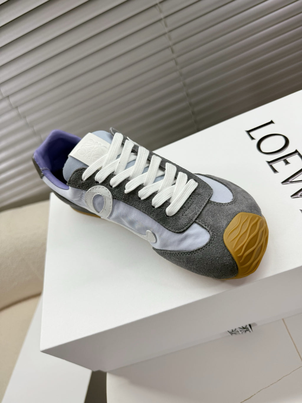 Loe 25fw all-match shoe